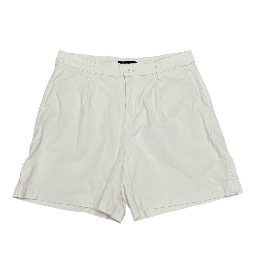 Banana Republic ivory high waisted tapered shorts